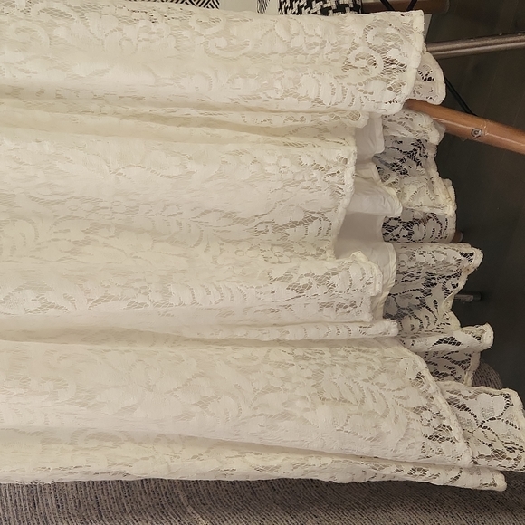 Hollister White long dress,Size Small - Picture 2 of 3